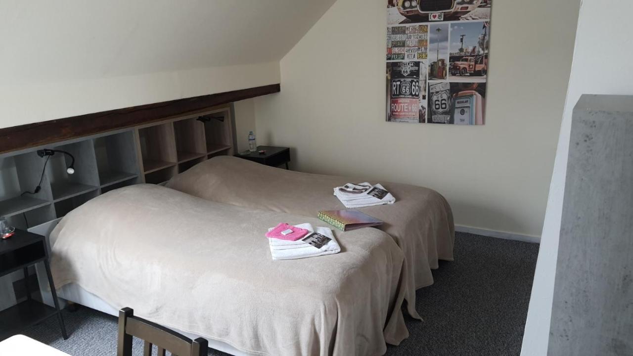 La Fermette Blanche Bed & Breakfast Nadrin Eksteriør bilde