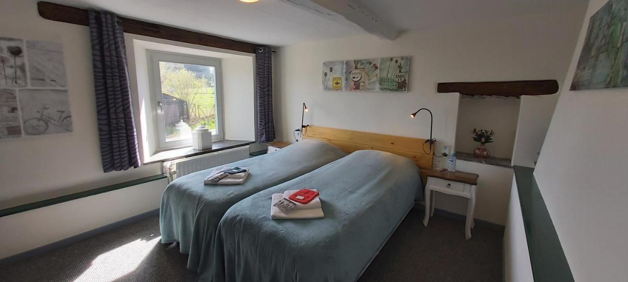 La Fermette Blanche Bed & Breakfast Nadrin Eksteriør bilde
