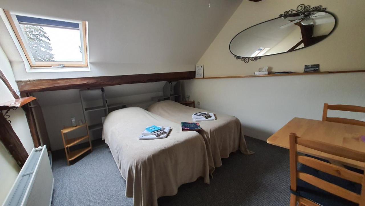 La Fermette Blanche Bed & Breakfast Nadrin Eksteriør bilde
