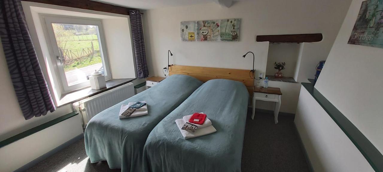 La Fermette Blanche Bed & Breakfast Nadrin Eksteriør bilde
