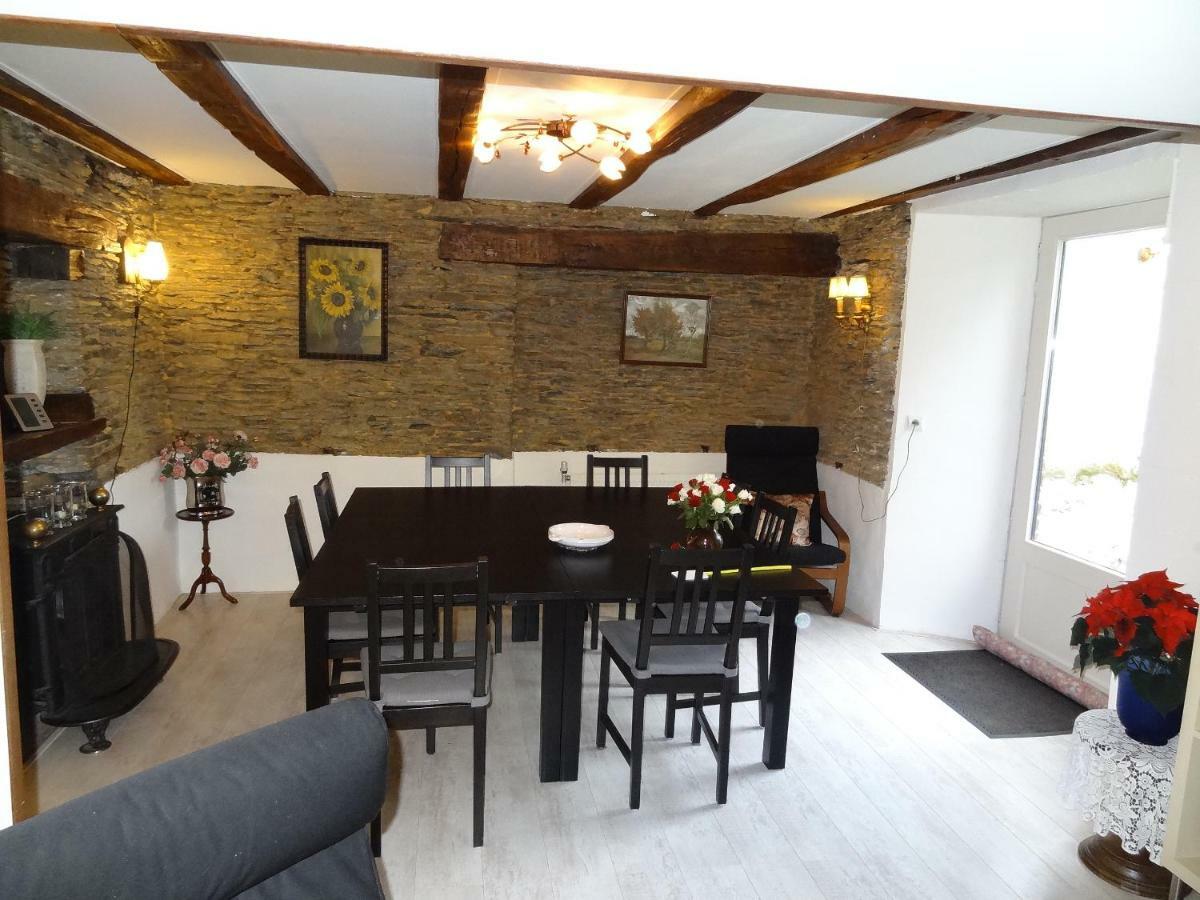 La Fermette Blanche Bed & Breakfast Nadrin Eksteriør bilde
